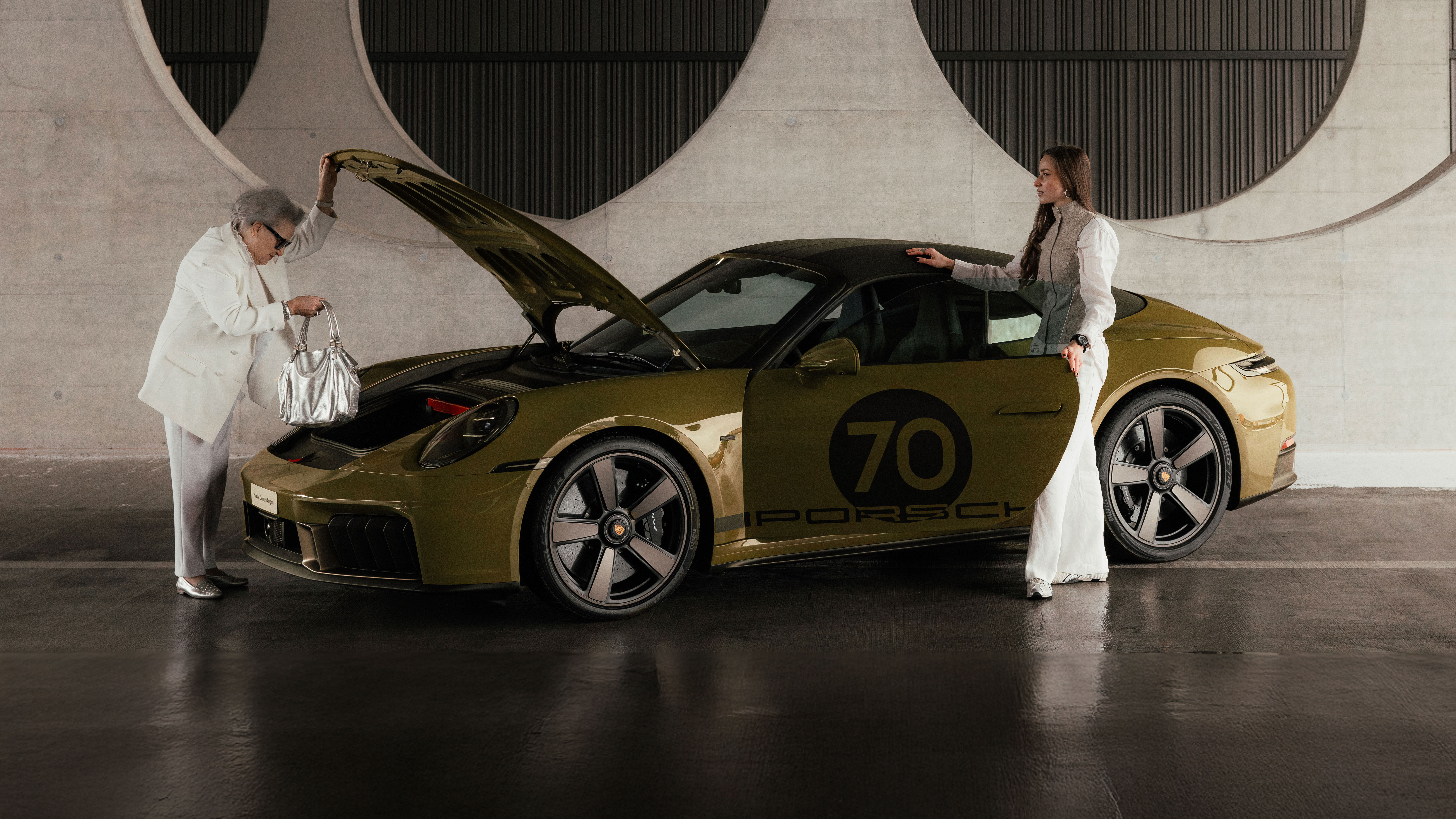 Porsche. There is no substitute.